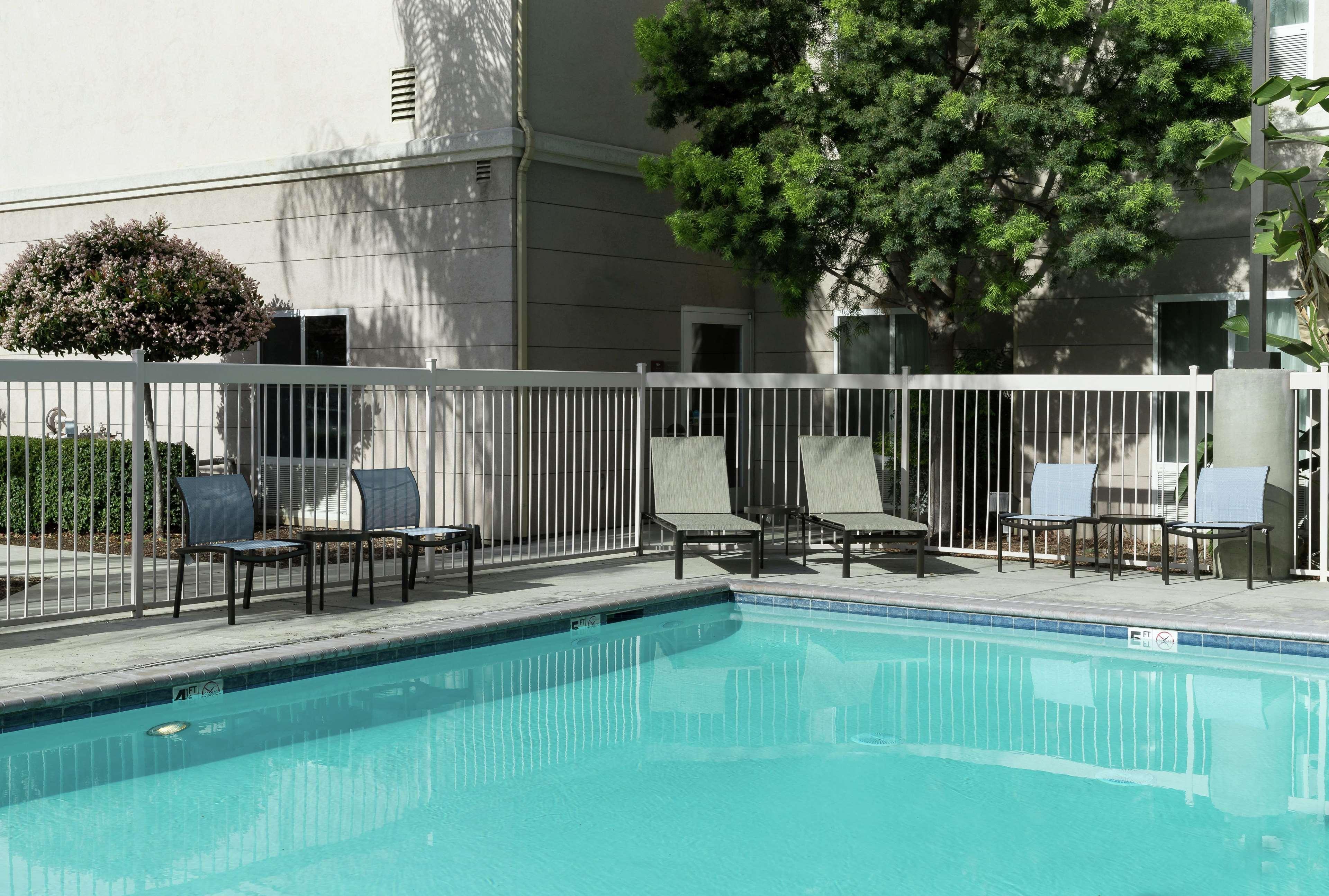 Homewood Suites By Hilton Fresno Airport/Кловіс Екстер'єр фото