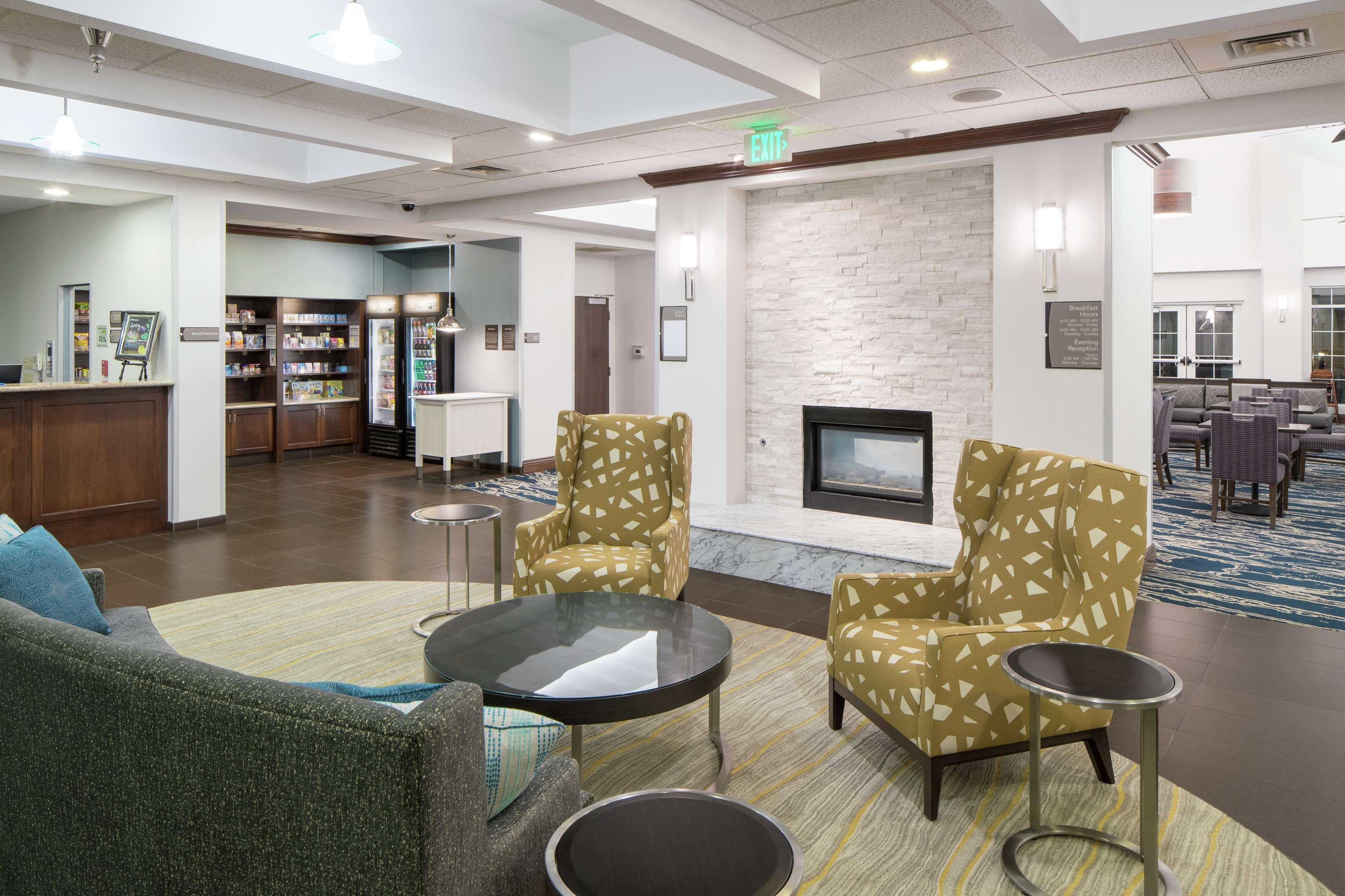 Homewood Suites By Hilton Fresno Airport/Кловіс Екстер'єр фото