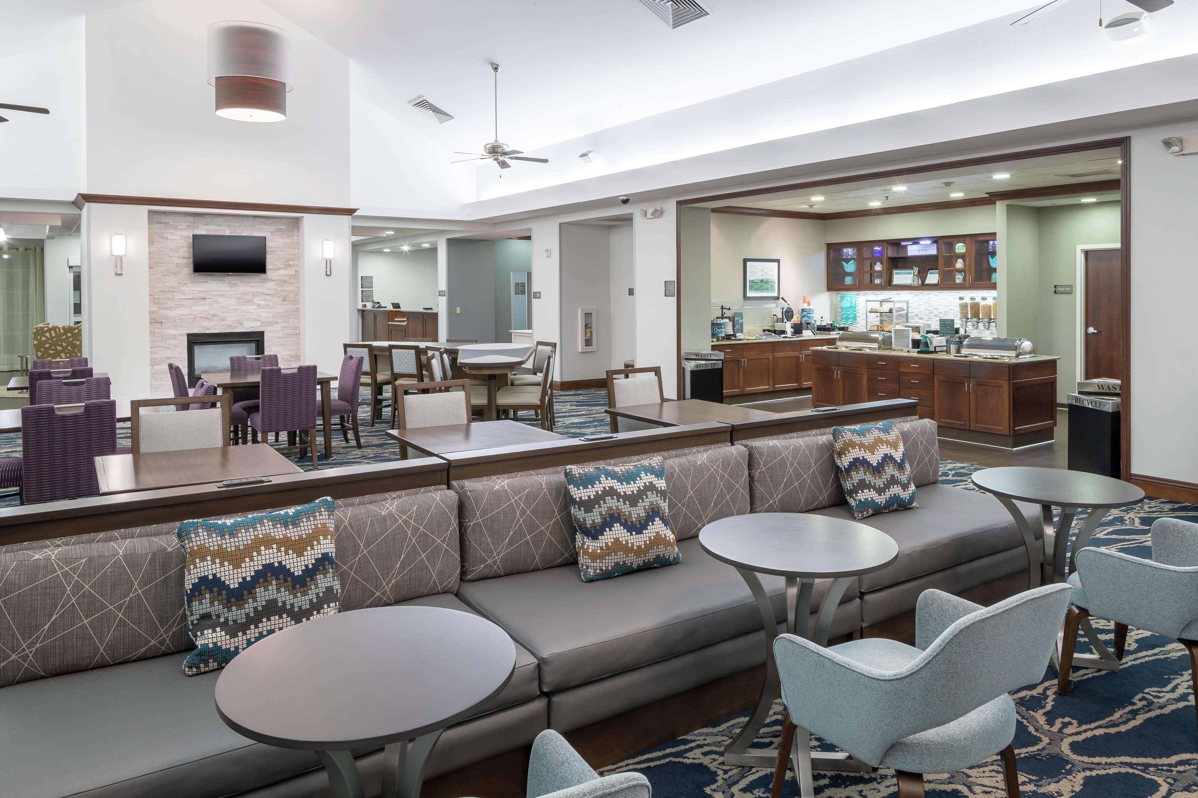 Homewood Suites By Hilton Fresno Airport/Кловіс Екстер'єр фото